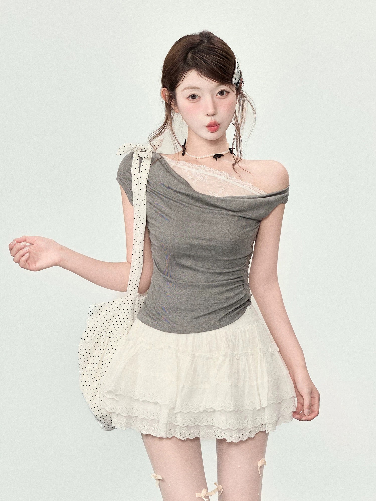 【笨比甜sweety】レース ワンショルＴ